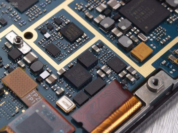 誠(chéng)信收購(gòu)Micron存儲(chǔ)器、NAND 閃存、非易失性、串行EEPROM