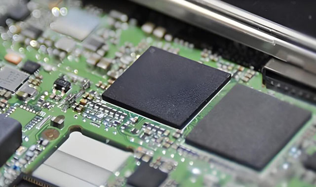 長期收購 [ST] 器件：收購高性能 MCU、無線微控制器、汽車 MCU