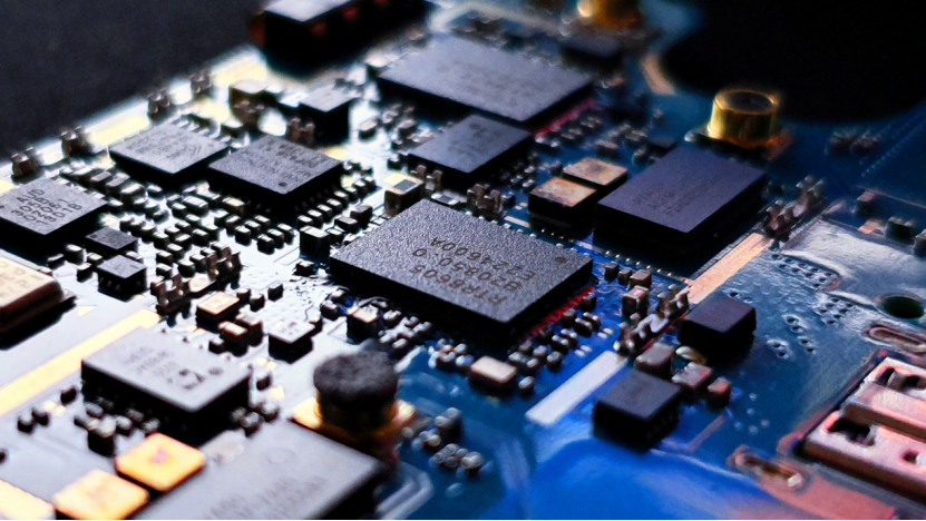 回收 SILICON 藍牙低能耗 (SoC)?、多協議無線 SoC
